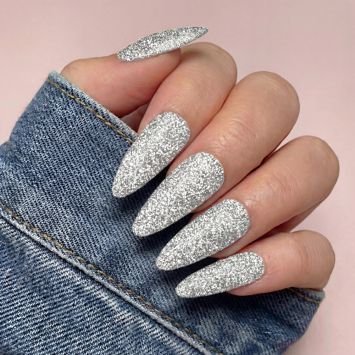 RD02 - REFLECTIVE DIAMOND GLITTER