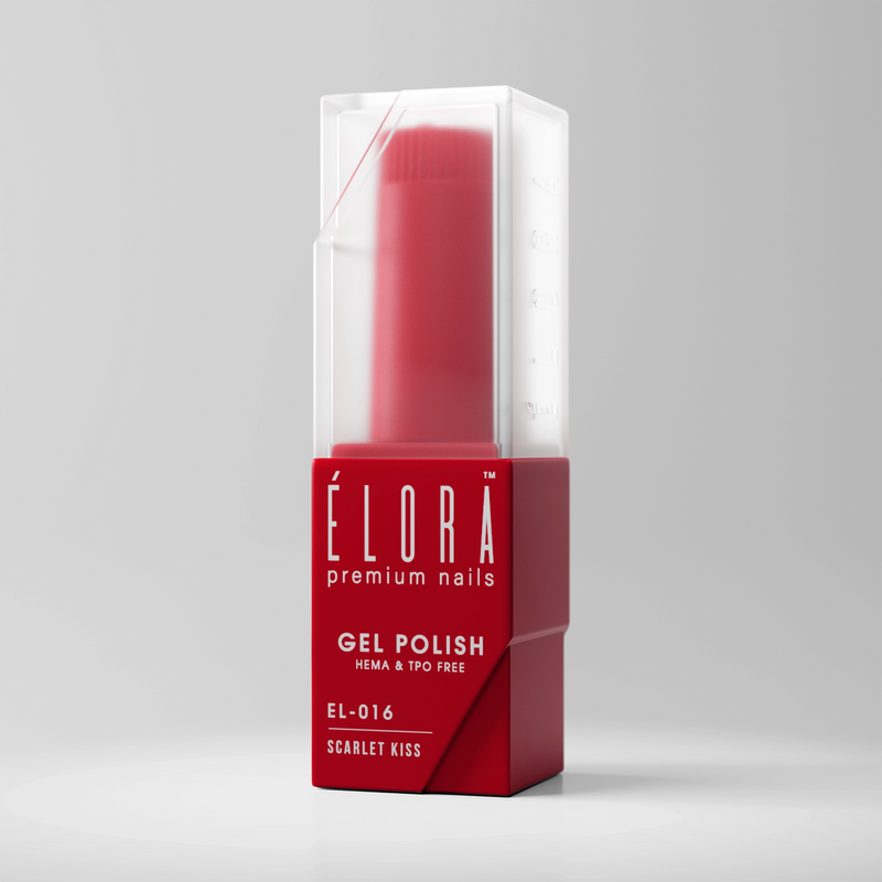 SCARLET KISS