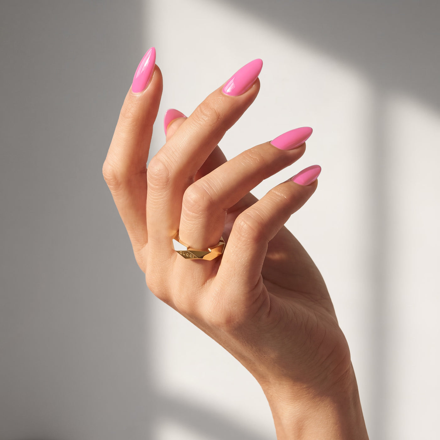 BUBBLEGUM CHIC